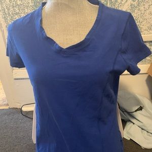 ⭐️ 3/$20.00 Women’s Danskin Now tee shirt